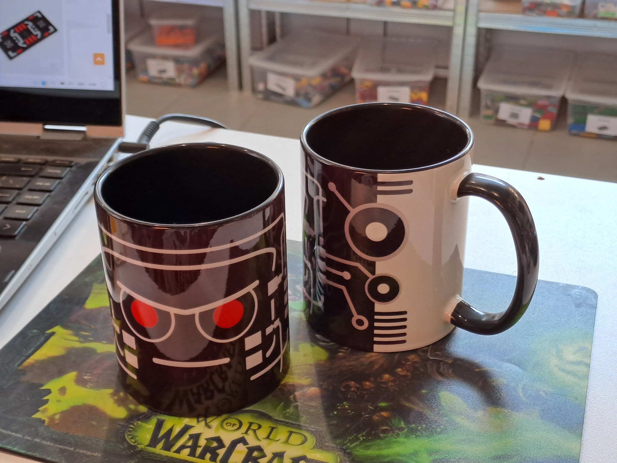 MERCHANDISE