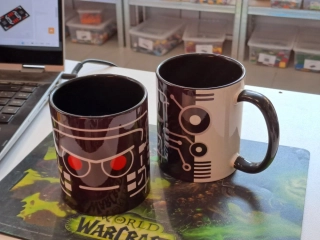MUG 1 - Black inside - DROID ANGRY
